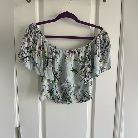 BAND OF GYPSIES Arica Off The Shoulder Crop Top Size Large - Never Worn - Picture 2 of 10